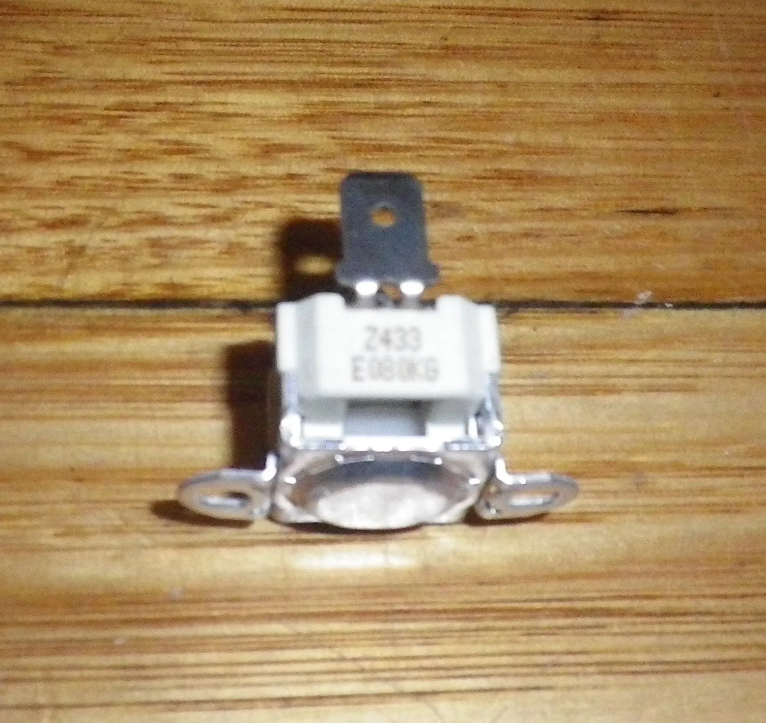 Beko, Belling, Euromaid 80degC Normally Open Fan Thermostat - Part # 300180159